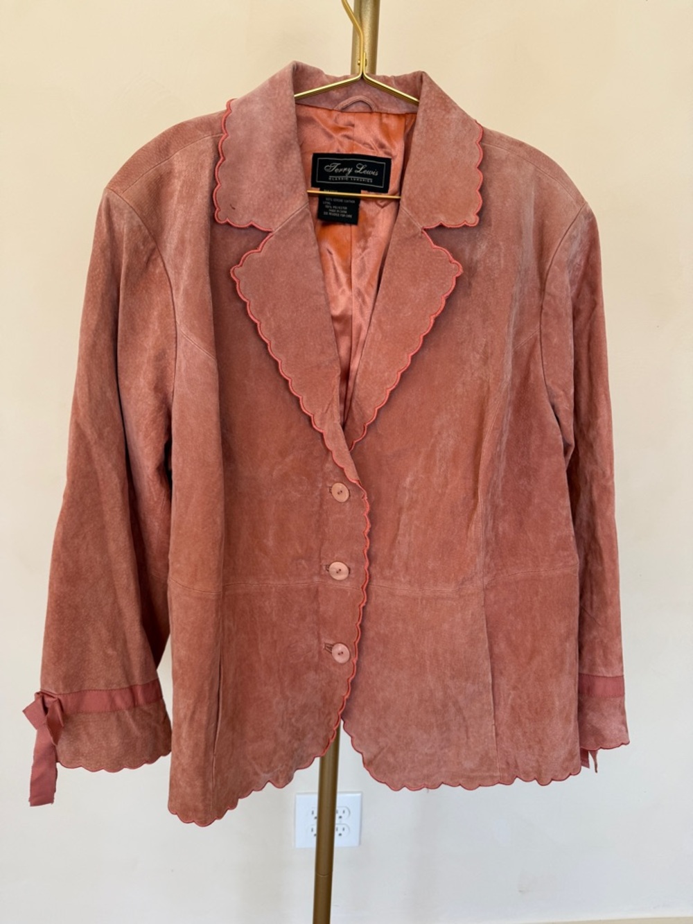 Vintage Terry Lewis Scalloped Suede 100% Leather Jacket - Dusty Rose